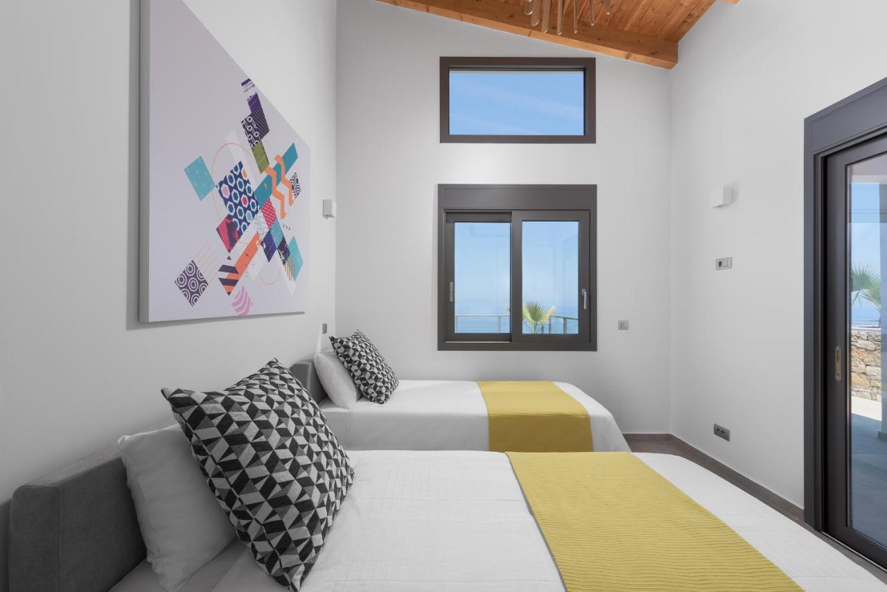 Kathisma Bay Villas - Luxury Villas - Villa Helios Kalamítsi Dış mekan fotoğraf